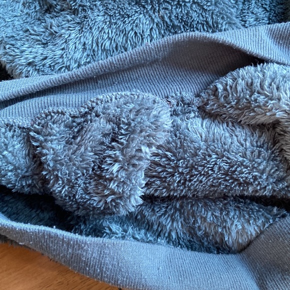 ❤️ EXPRESS Oversized sherpa pullover - Picture 3 of 6